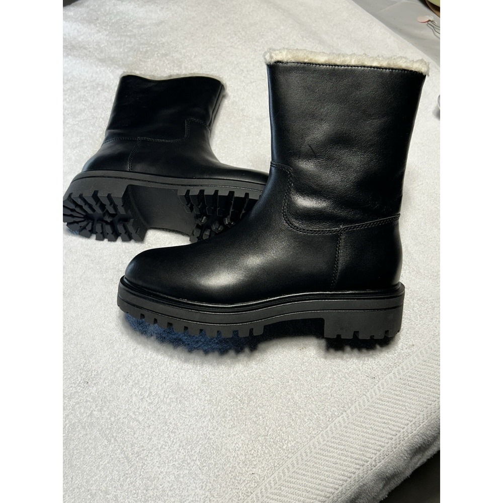 Steve‎ Madden Tesla Leather Lug  Bootie Faux Sherpa Lined Size 8.5  Brand New